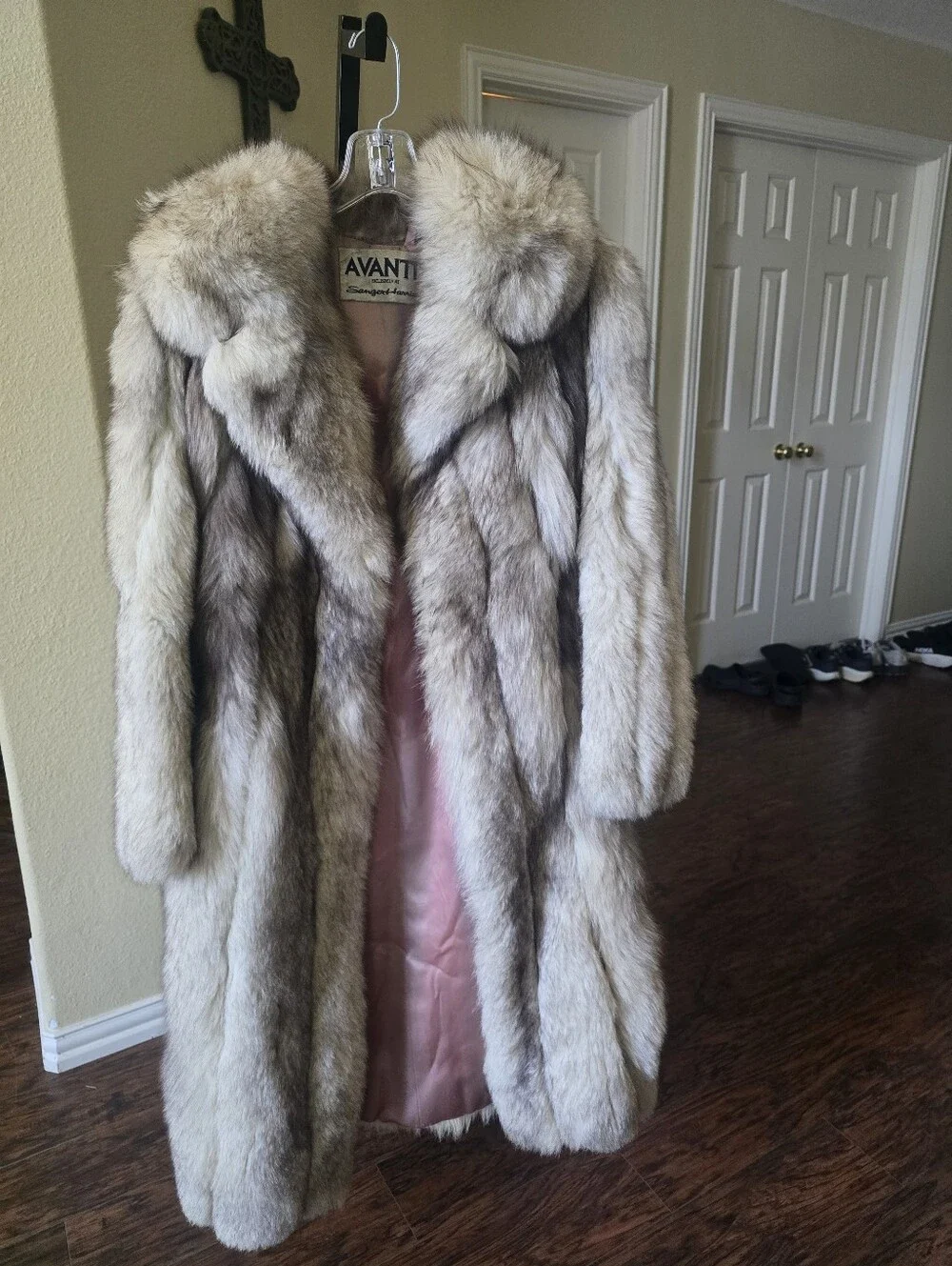 Avanti this vintage